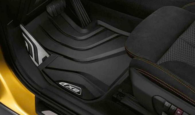 BMW Floor Mat Set - Front (Black - Rubber)